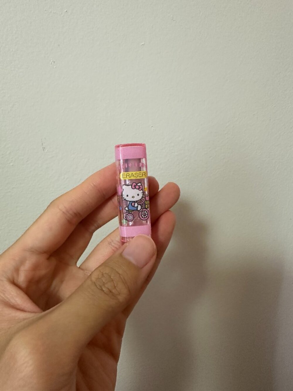 RARE VINTAGE HELLO KITTY ERASER
